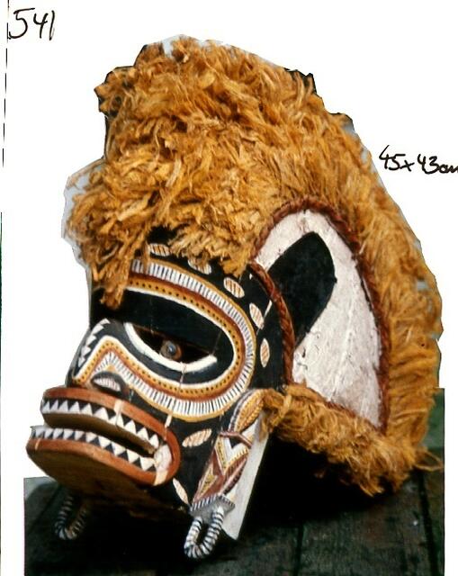 malanganmaske aus neuirland