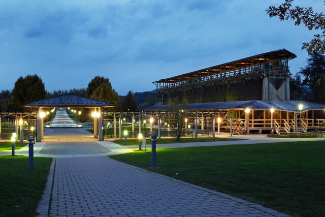 Im Zentrum des Kurparks eines der beiden Gardierwerke