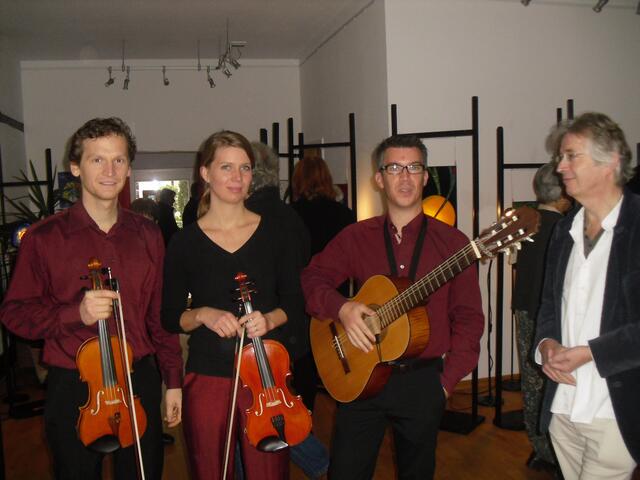 . . . das Trio "Vivendi",li. mit Dieter Schafranek, re.  . . .