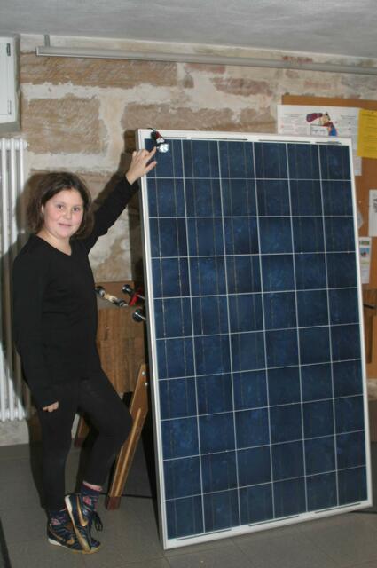 Aus Licht wird Strom – gezeigt von André Franzke (Installation und Heizungsbau Landau).