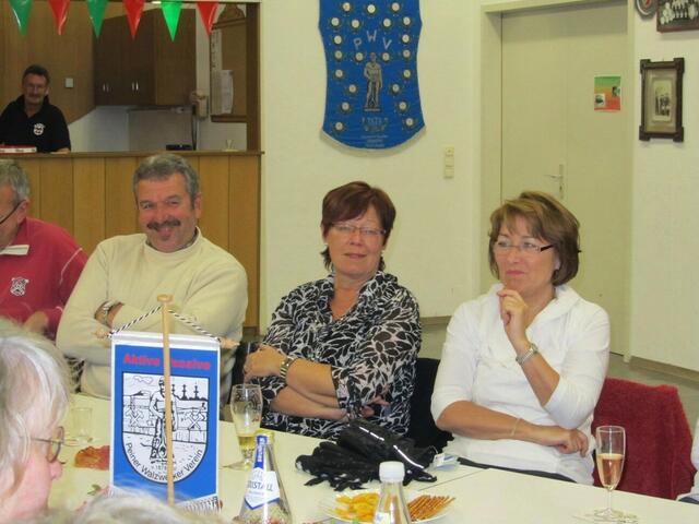 Karl Heinz, Monika und Liane freuen sich ebenfalls