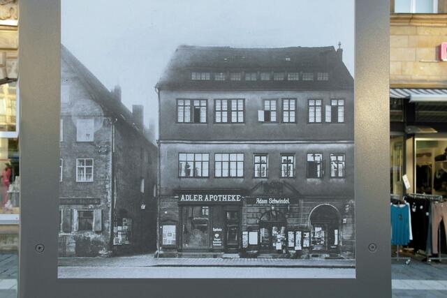 Historische Aufnahme der Adlerapotheke