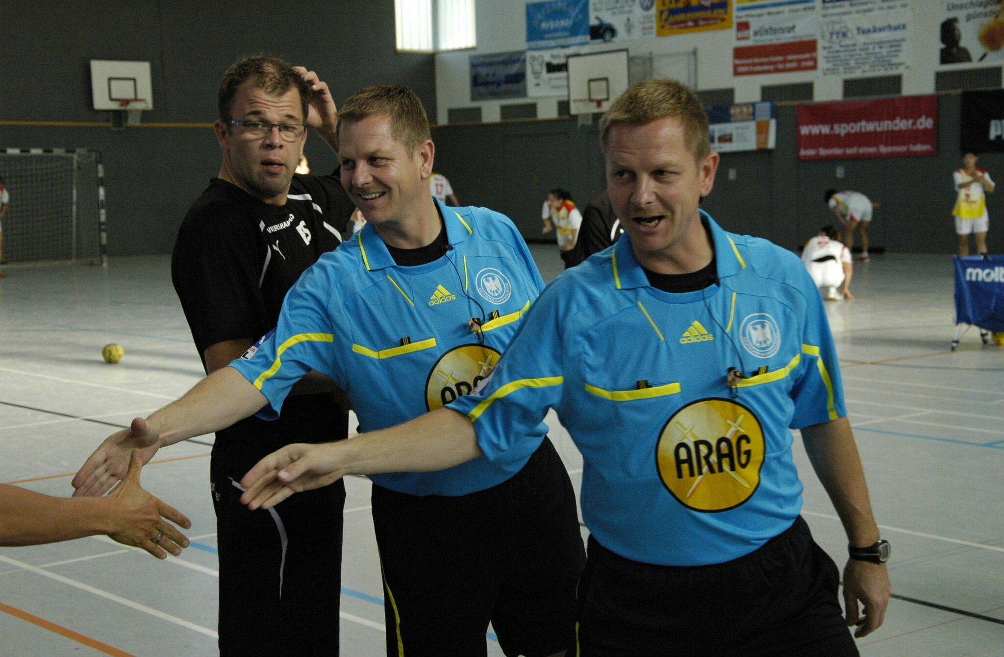 Handball Tolles SchiedsrichterDuo Bernd und Reiner Methe verunglückt