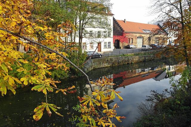 Die Sicht auf den Ludwigskanal und den Straßenzug "Am Kanal"