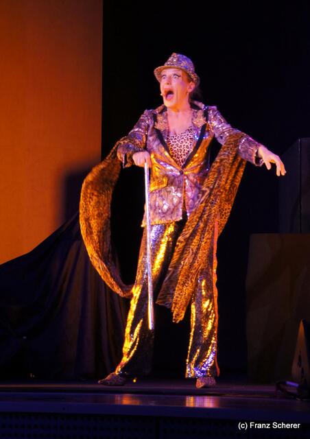 Gönn' Dir ne Auszeit - Sissi Perlinger mit neuem Programm auf Tour