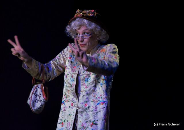 Gönn' Dir ne Auszeit - Sissi Perlinger mit neuem Programm auf Tour