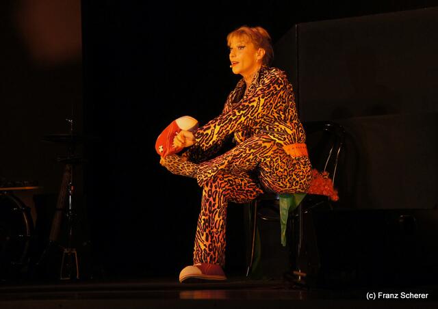 Gönn' Dir ne Auszeit - Sissi Perlinger mit neuem Programm auf Tour - Frau Sissinger goes XXL