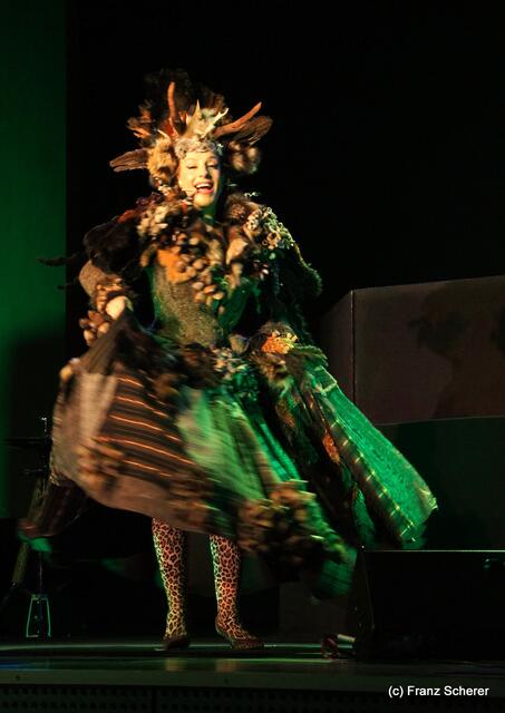 Gönn' Dir ne Auszeit - Sissi Perlinger mit neuem Programm auf Tour