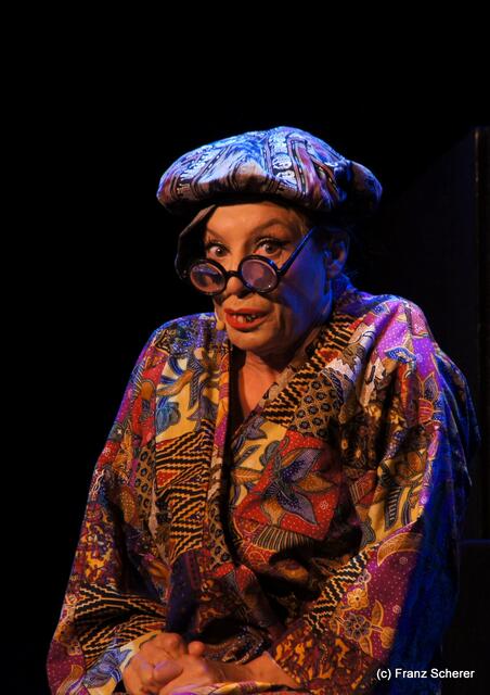 Gönn' Dir ne Auszeit - Sissi Perlinger mit neuem Programm auf Tour