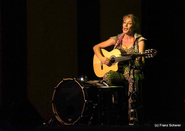 Gönn' Dir ne Auszeit - Sissi Perlinger mit neuem Programm auf Tour