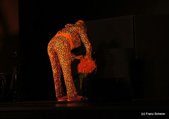 Gönn' Dir ne Auszeit - Sissi Perlinger mit neuem Programm auf Tour - Frau Sissinger goes XXL