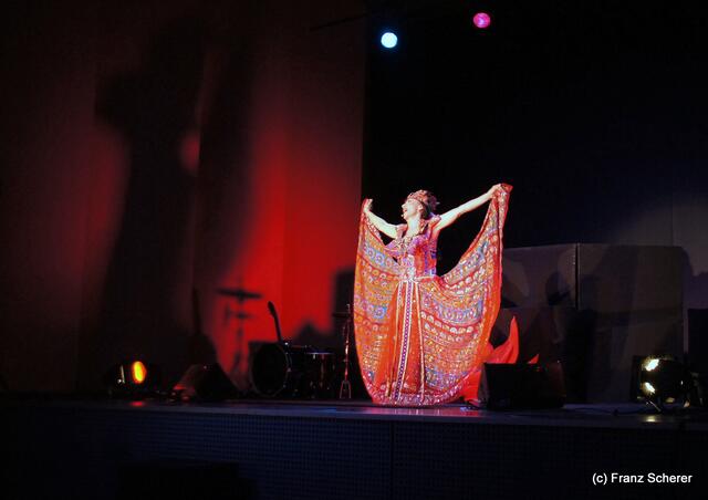 Gönn' Dir ne Auszeit - Sissi Perlinger mit neuem Programm auf Tour