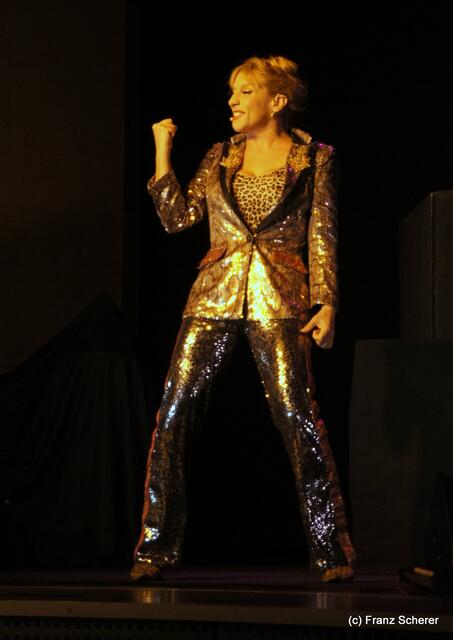 Gönn' Dir ne Auszeit - Sissi Perlinger mit neuem Programm auf Tour