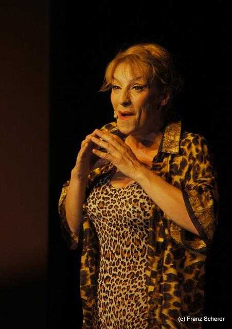 Gönn' Dir ne Auszeit - Sissi Perlinger mit neuem Programm auf Tour