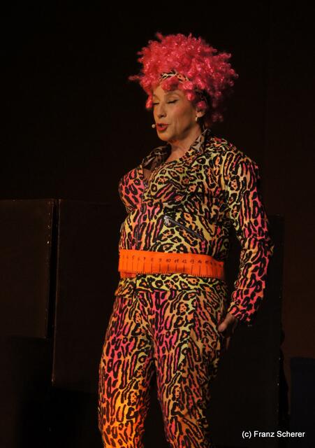 Gönn' Dir ne Auszeit - Sissi Perlinger mit neuem Programm auf Tour - Frau Sissinger goes XXL