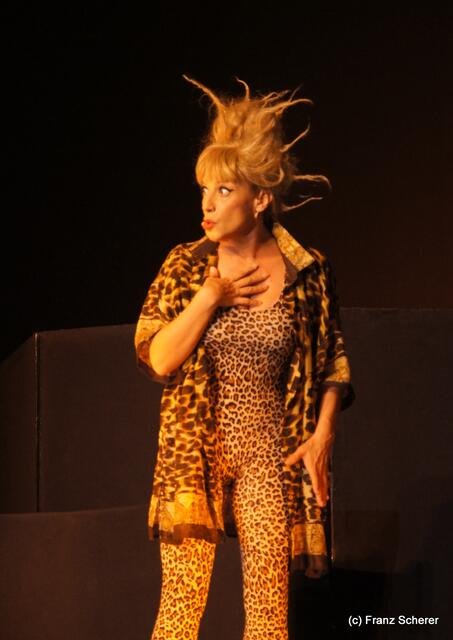 Gönn' Dir ne Auszeit - Sissi Perlinger mit neuem Programm auf Tour