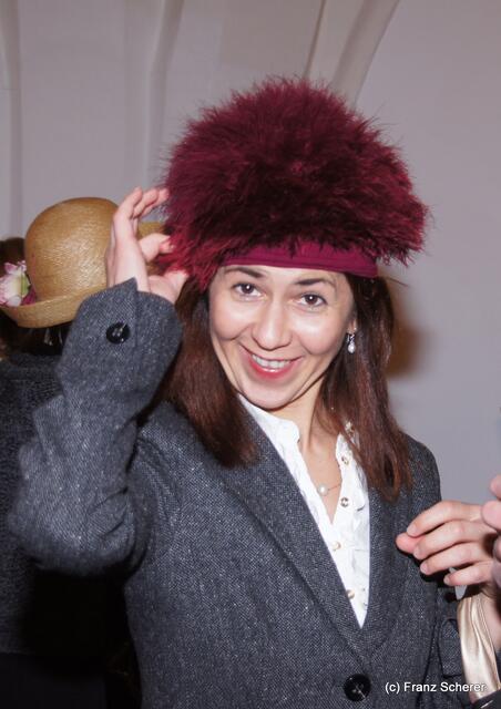 In Hülle mit Fülle. Alraunes Fest der weichen Kunst. LAG-Managerin Beata Pásztor