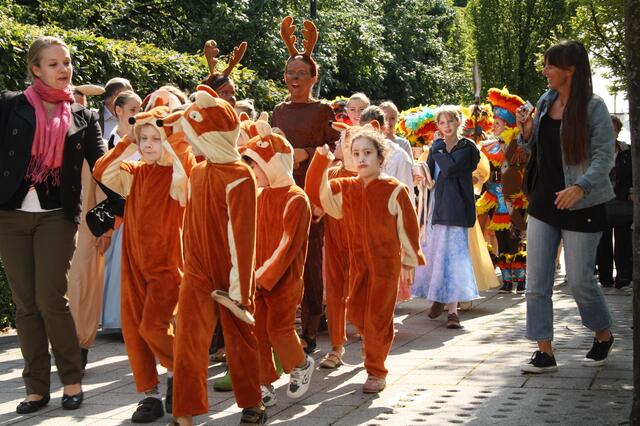 Ausgelassene Stimmung beim diesjährigen Neusäßer Stadtfest | Foto: Stadthalle Neusäß
