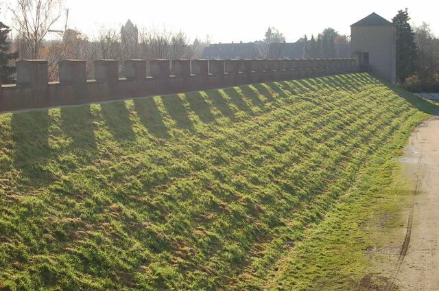 Stadtmauer, sie hielt dem Ansturm der Franken nicht stand