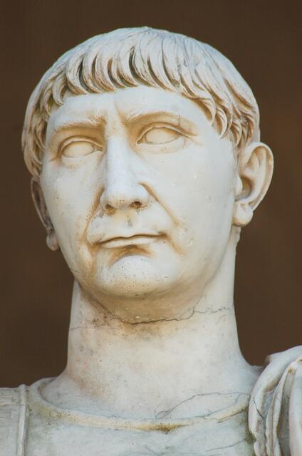 Kaiser Marcus Ulpius Traianus, Gründer der Stadt