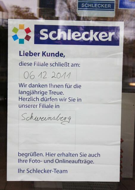 Hinweis auf Geschäftsschließung (4.12.2011) | Foto: Leif-Erik Zaschke