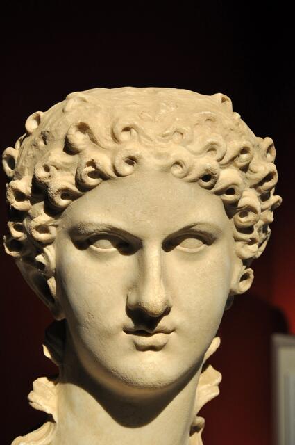 Agrippina, classis romana - eine flotte Römerin:-))