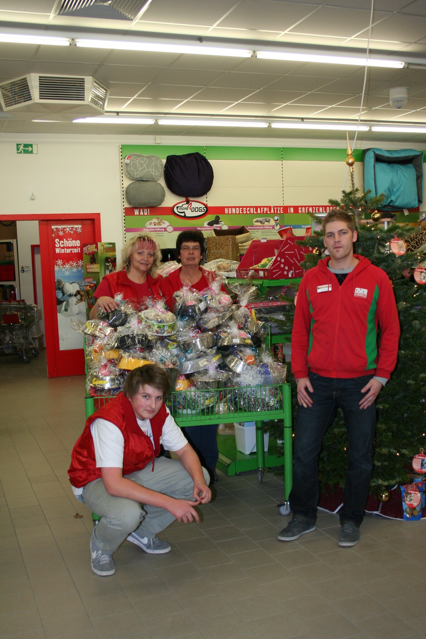 Der Nikolaus kommt auch zu den vierbeinigen Lieblingen! Königsbrunn