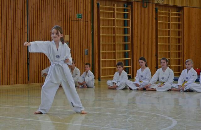 unsere Jüngste beim Formenlauf