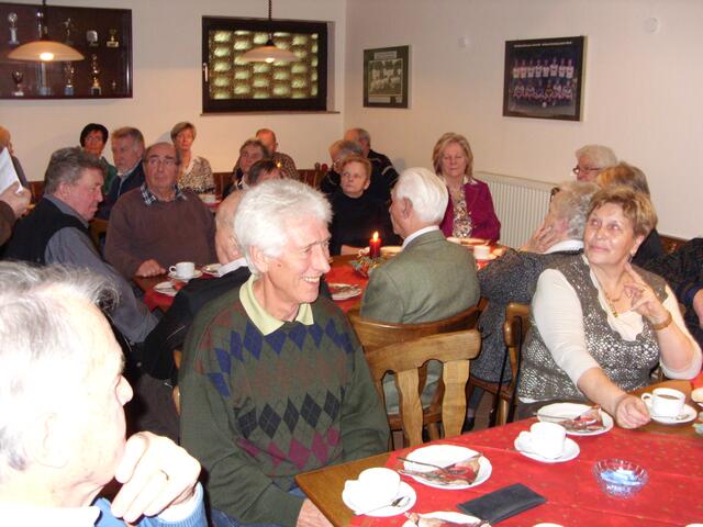 Gut besuchter Adventskaffee beim RSE