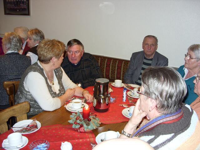 Gut besuchter Adventskaffee beim RSE