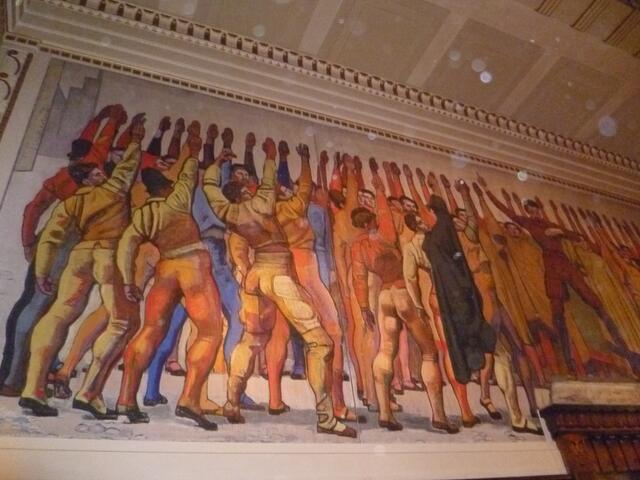 Hodlersaal mit dem Fresko "Einmütigkeit" des Schweizer Künstlers Ferdinand Hodler (1)