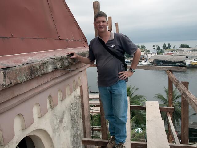 Br. Bert Meyer S.A.C.