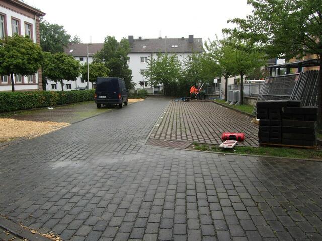 Aufräumen nach dem Hessentag (20.06.2011)