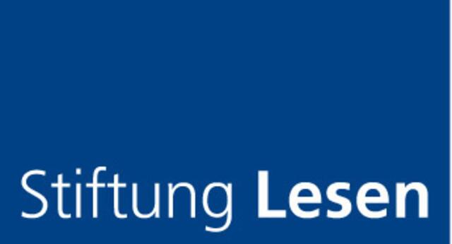 Lecture_Offenbach e.V. ist regionale Ausbildungsstätte der Stiftung Lesen. Die in Mainz ansässige Stiftung Lesen ist seit 20 Jahren der Akteur für Leseförderung und bündelt die Kompetenzen in diesem Bereich: Wissenschaft und Forschung verbindet die Stiftung Lesen mit qualifizierten Angeboten für Aktivitäten und Qualifizierungsmaßnahmen im Bereich Leseförderung und Bildungsengagement. | Foto: Stiftung Lesen
