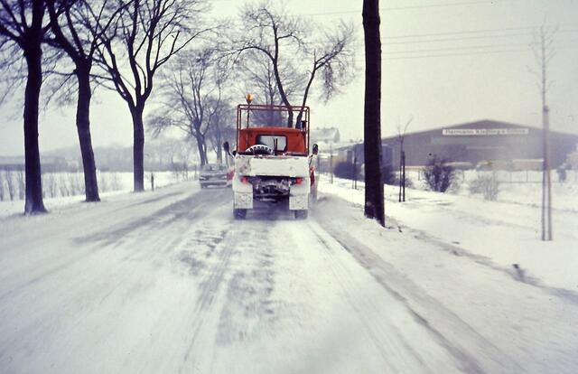 Strasse von Vöhrum nach Peine.