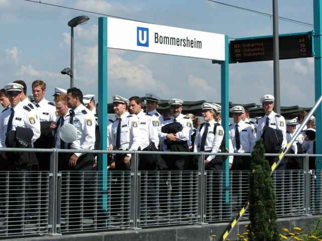 Polizeiübung an der U-Bahn-Station Bommersheim (07.06.2011)