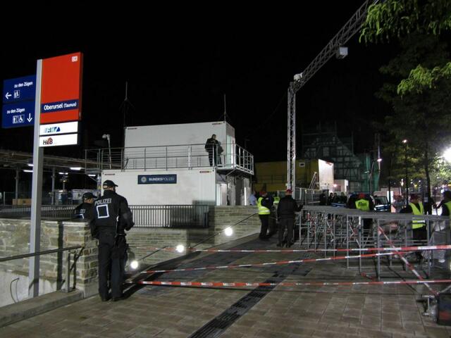 Überwachung des Bahnhofszugangs nach einer Großveranstaltung (18.06.2011)