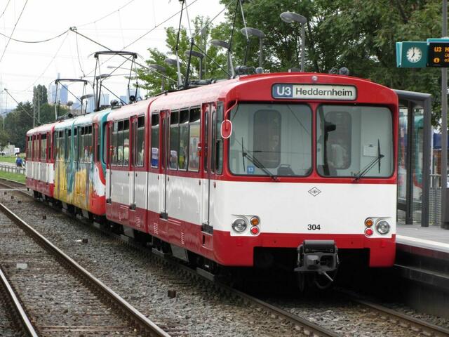 Historische U-Bahn in Bommersheim (17.06.2011)