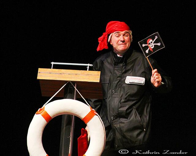 um es dann doch einmal bei den Piraten zu versuchen...