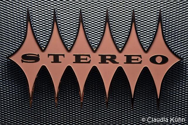Und die alte Musikbox war sogar in Stereo