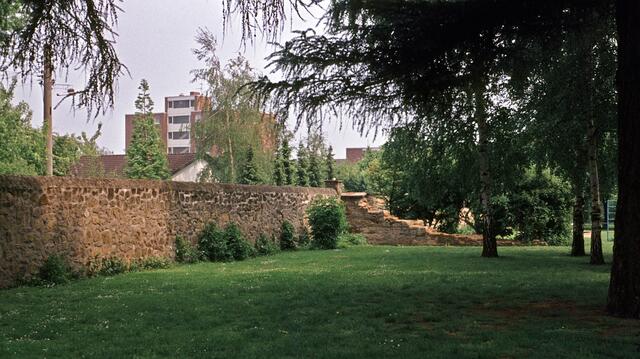 Der Park Franzburg" in Gehrden.