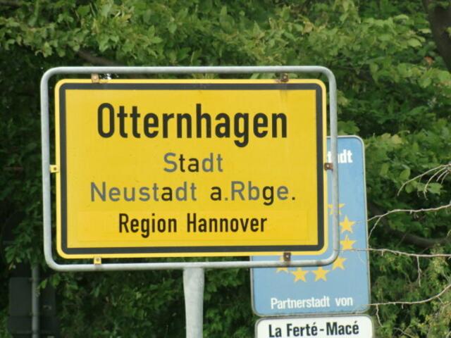 Ortseinfahrt von Süden her.