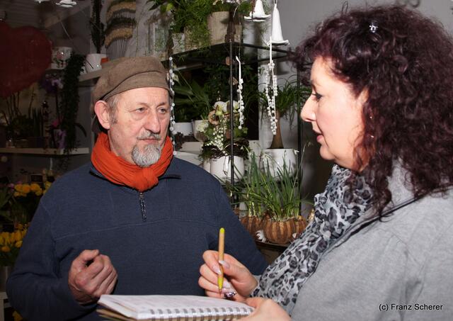 Valentinstag - Tag der Blumen undkleinen Aufmerksamkeiten. Gärtnermeister Jakob Eichele im Gespräch mit myheimat-Reporterin Sabina Scherer
