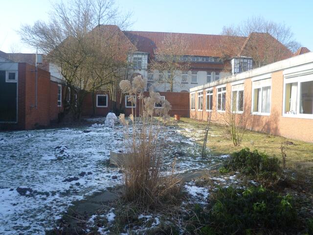...Gartenseite
