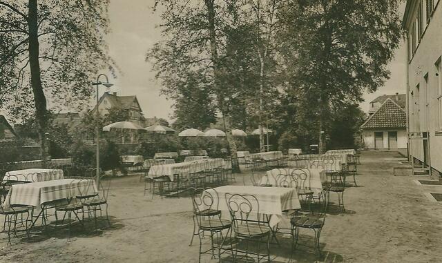 Der Zollkrug, um 1938, Stader Landstraße 140,  Neubau, Rückfront. Inhaber ist Heinrich Sender
