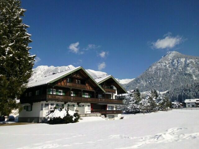 Südlage mit Ausblick über die Wies´n