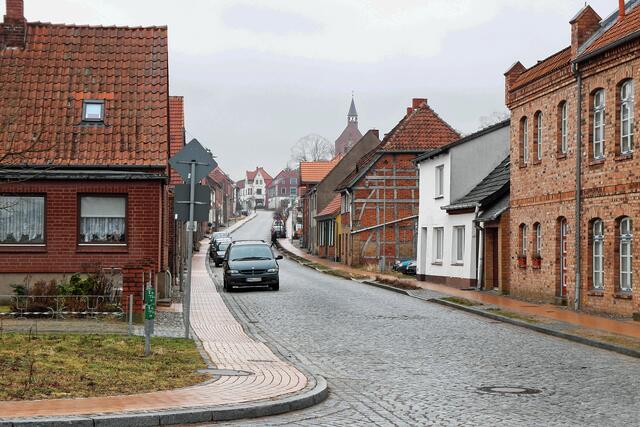 Die sagenhaften „Riesinnen von Dassow“ Dassow