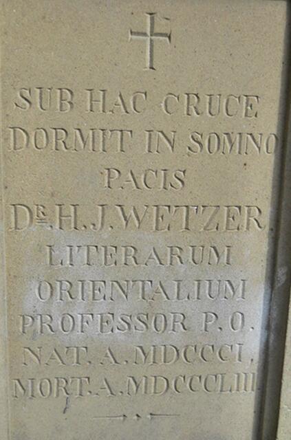 Inschrift des Grabsteins von Heinrich Joseph Wetzer | Foto: Herrn Architekt Treppe, Freiburg (Mitglied des Fördervereins Gesellschaft der Freunde und Förderer des Alten Friedhofes)