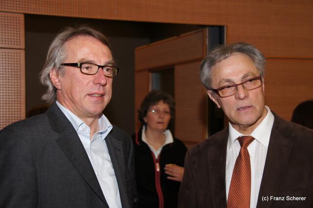Bayerische Meisterschaften 2012 im Kunstrad und Einrad der Junioren U19 in Friedberg - Friedbergs Bürgermeister Dr. Peter Bergmair und Friedbergs RSV-Vorstand Georg Kindler bei der Eröffnung