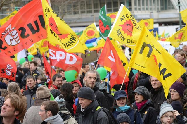anti-atom-demo zum jahrestag von Fukushima, Hannover, 11.märz 2012    08